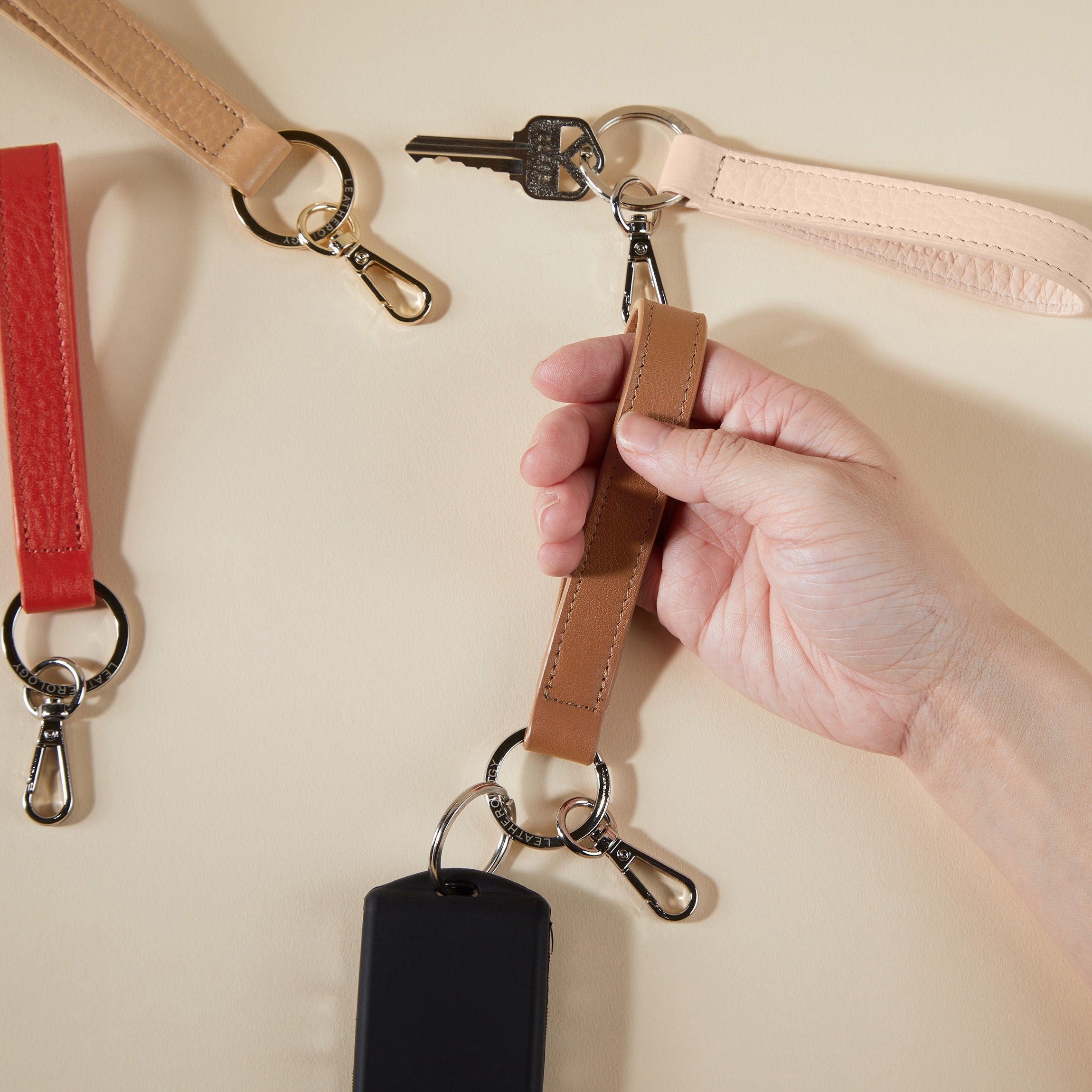 Loop Keychain Cognac