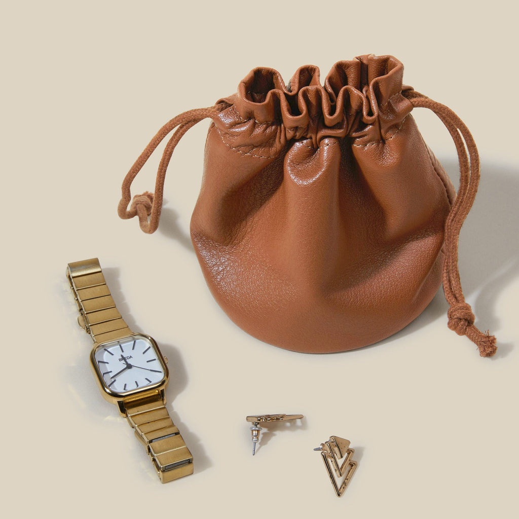 Round Drawstring Pouch Cognac