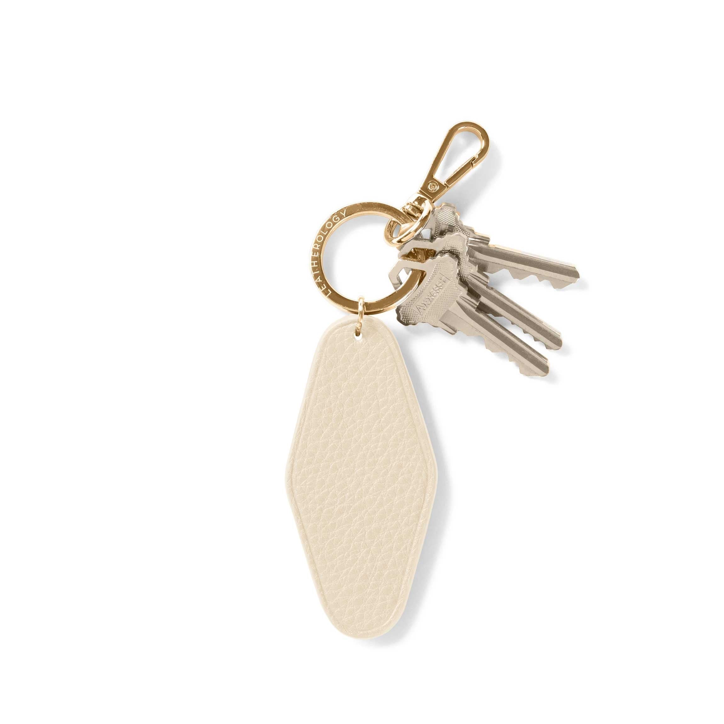 Hotel Keychain Sand
