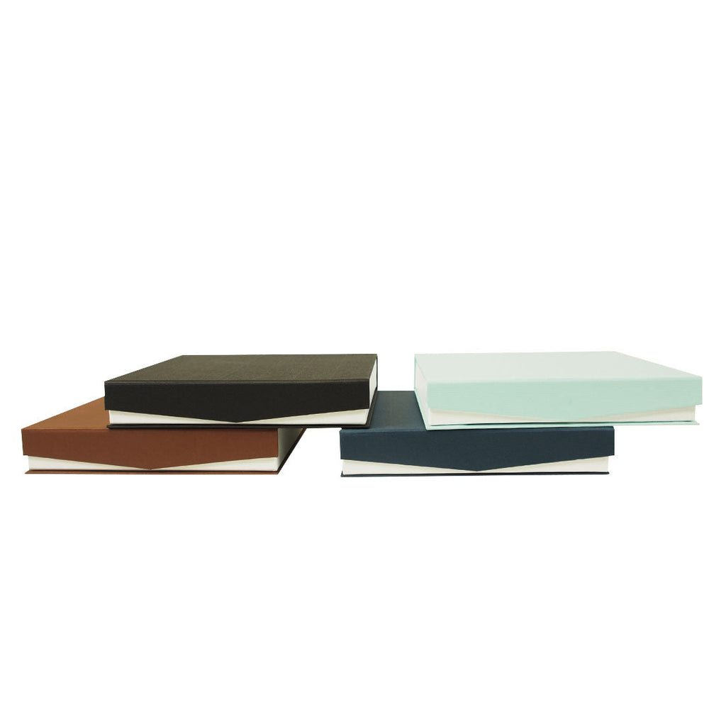 Magnetic V-Front Necklace Box